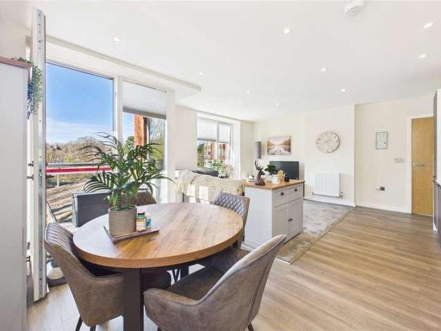 Flat for sale in Blackwell, Perryfields