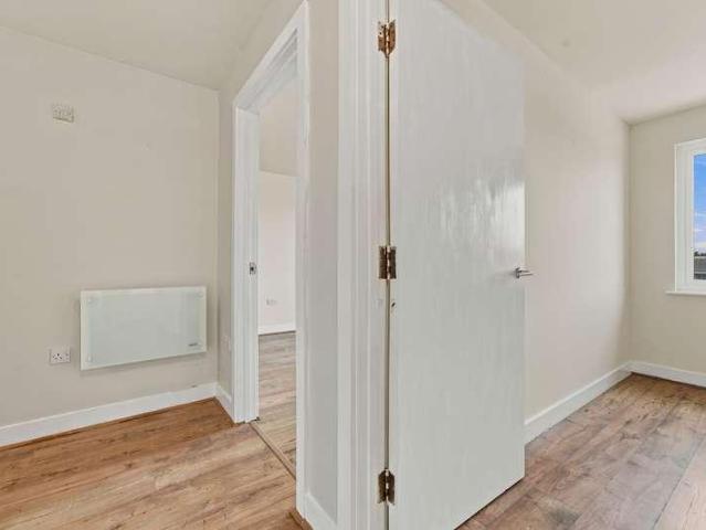 Flat for sale in Feckenham, City Of Bristol