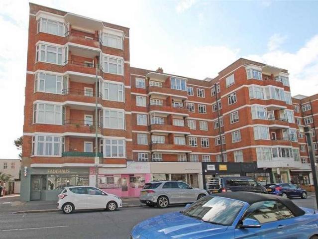 Flat for sale in Aldrington