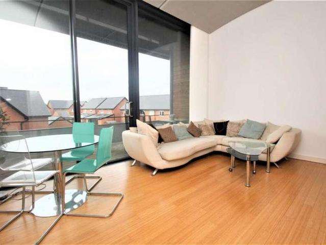 Flat for sale in Broadheath, Trafford Park