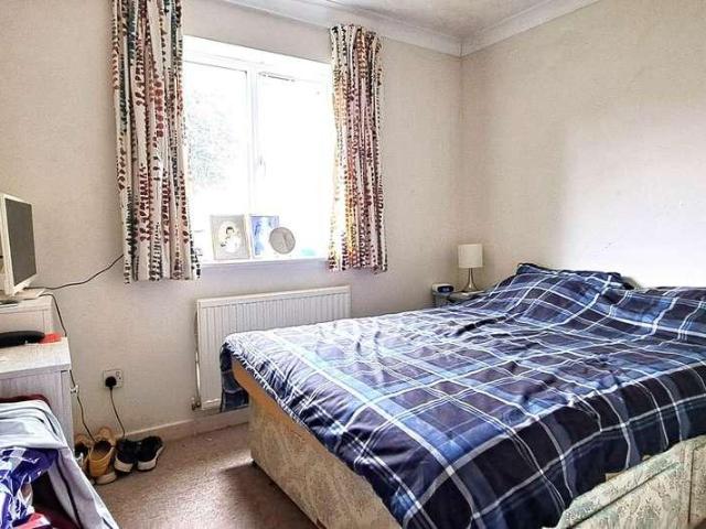 Flat for sale in Christchurch, Walkford