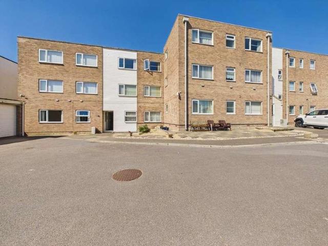 Flat for sale in Burnham-on-Sea and Highbridge, Burnham-on-sea