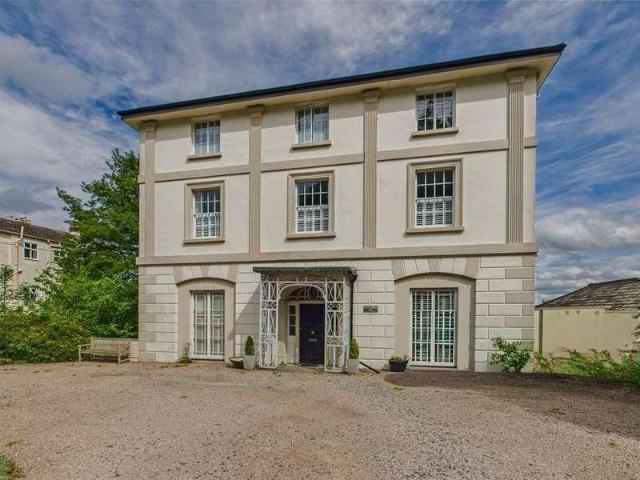 Flat for sale in Great Malvern, Forthampton