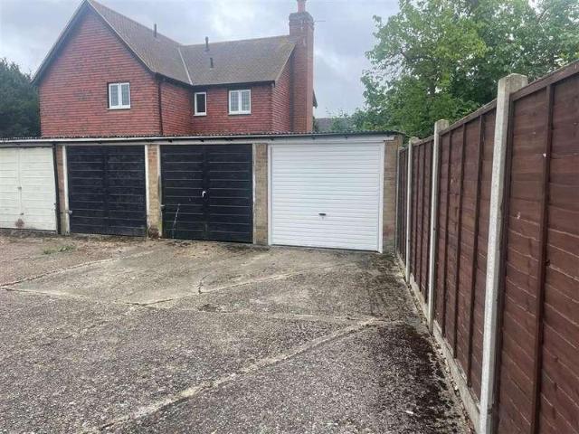 Flat for sale in Belvedere, Upper Belvedere Flat for sale in Belvedere, Upper Belvedere