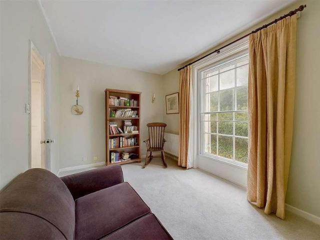 Flat for sale in Forthampton, Worcestershire