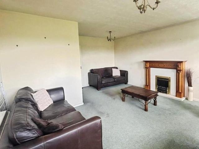 Flat for sale in Banners Gate, Sutton Coldfield