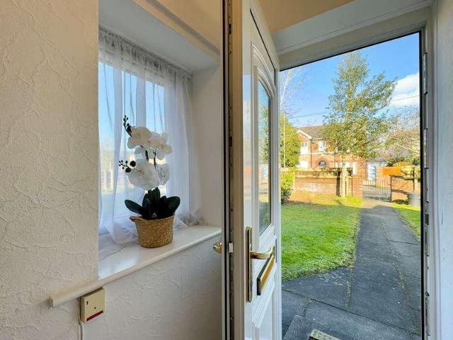Flat for sale in Formby, Sefton