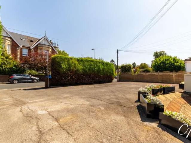 Flat for sale in Golden Valley, Gloucestershire