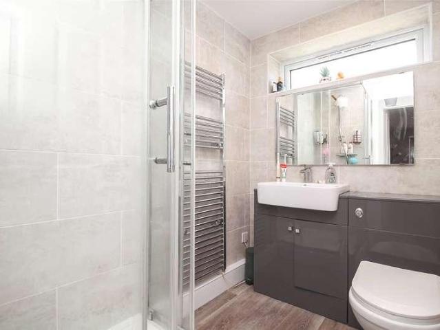Flat for sale in Northam, Brandis Corner