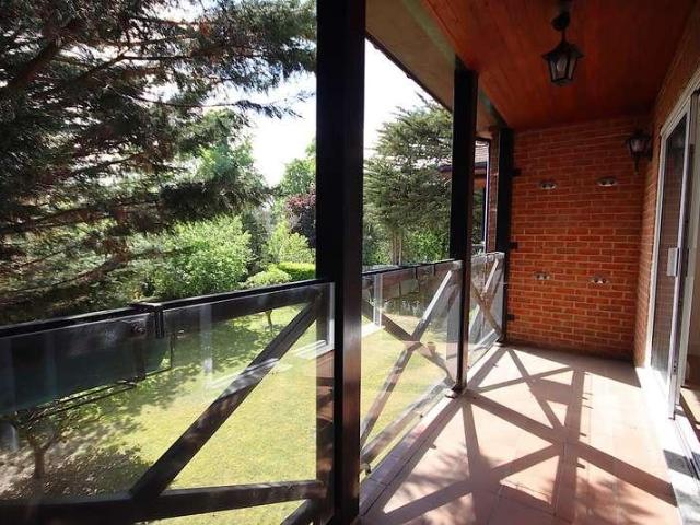 Flat for sale in Maidenhead