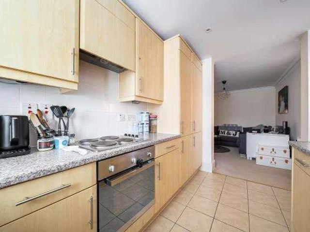 Flat for sale in Upper Woolhampton, West Berkshire