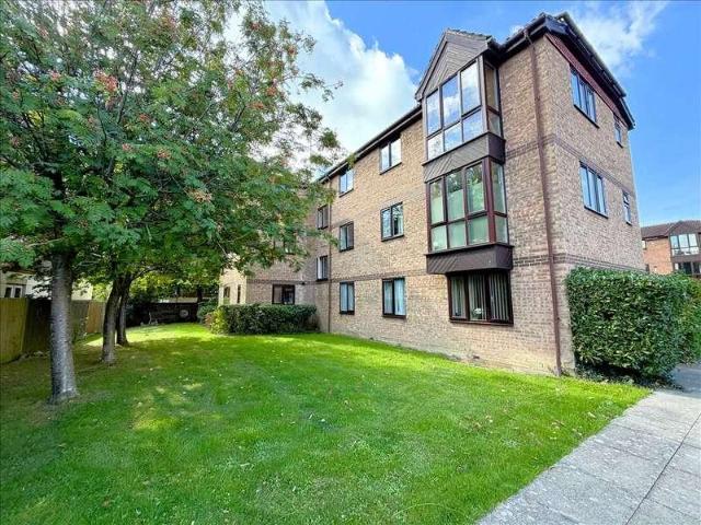 Flat for sale in New Town, Horsham