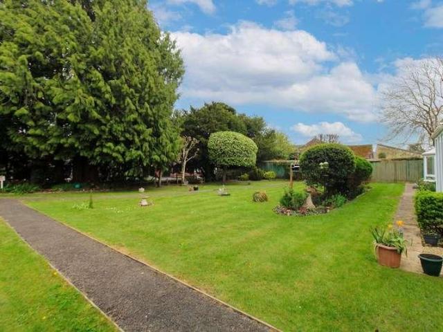 Flat for sale in Wiltshire