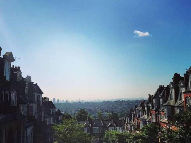 Flat for sale in Muswell Hill, Greater London