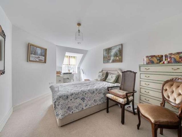 Flat for sale in Storrington and Sullington, Horsham