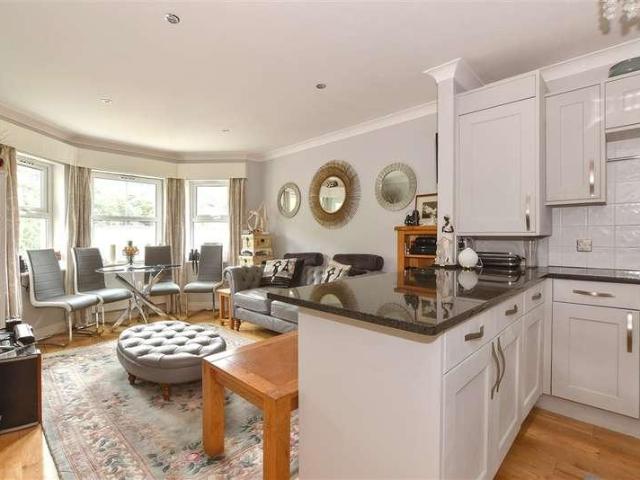 Flat for sale in Bonchurch, Ventnor