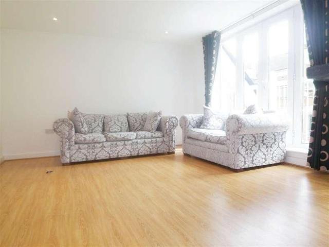 Flat for sale in Epping, Essex