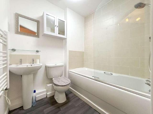 Flat for sale in Wigan, Greater Manchester
