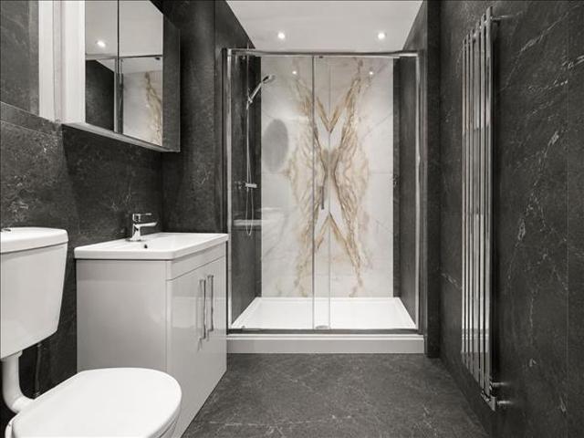 Flat for sale in Greater London