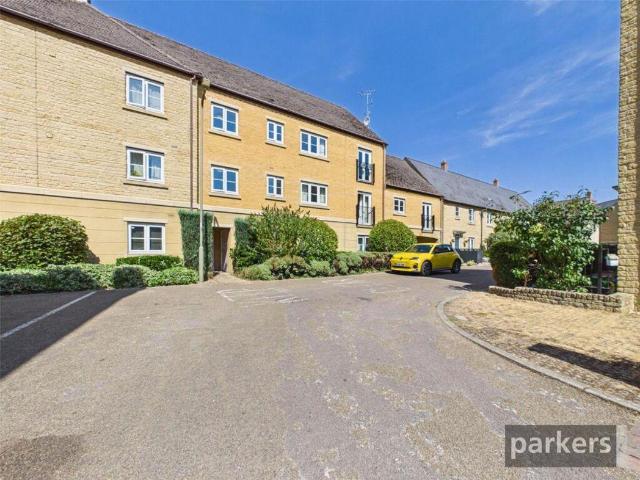 Flat for sale in Black Bourton, Oxfordshire