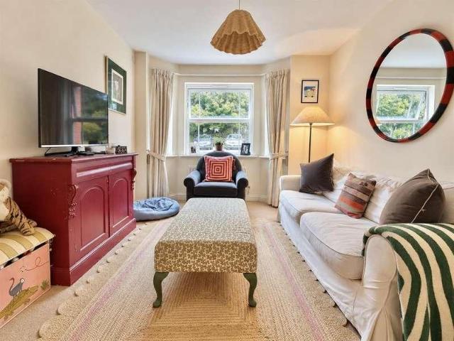 Flat for sale in St. Paul's, Salisbury
