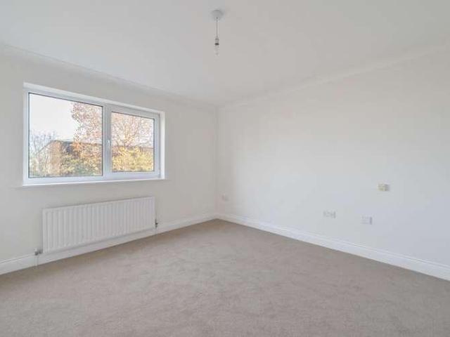 Flat for sale in Greater London