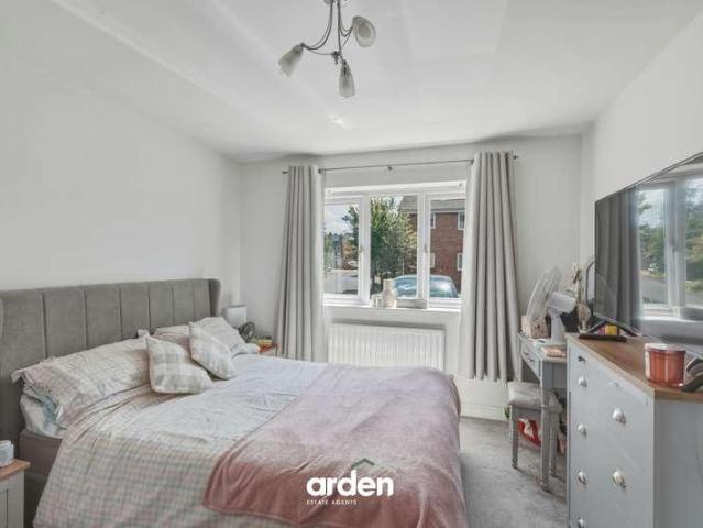 Flat for sale in Northwick, Claines