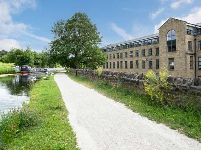 Flat for sale in Priestthorpe, Crossflatts