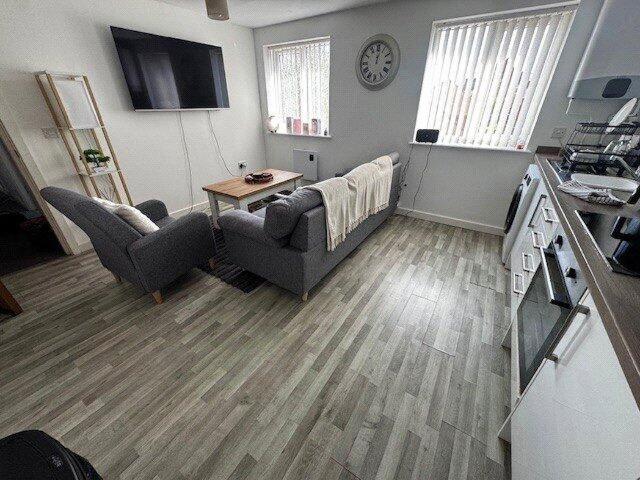Flat for sale in Calderstones