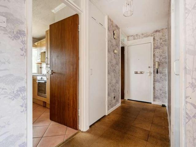 Flat for sale in Winterbourne, South Gloucestershire