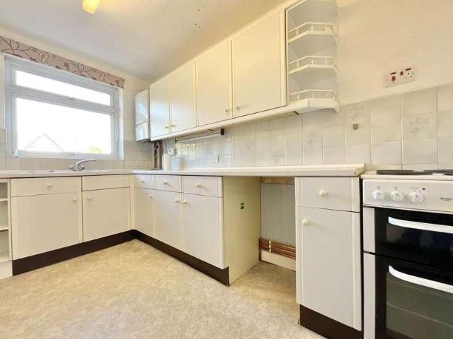 Flat for sale in Southport, Sefton