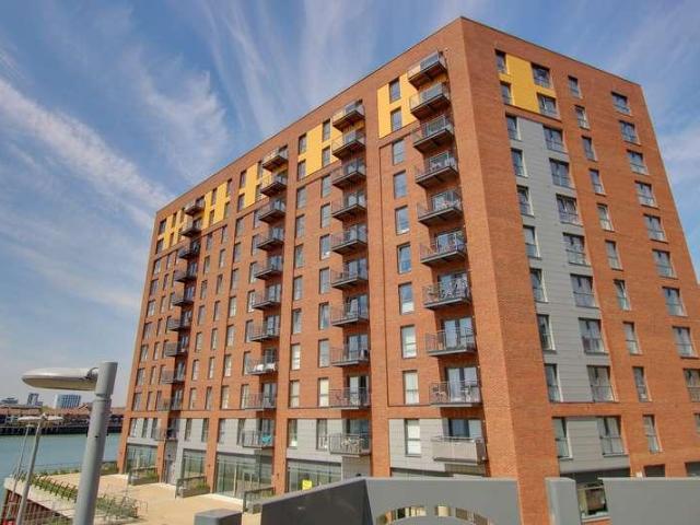 Flat for sale in Woolston, City Of Southampton