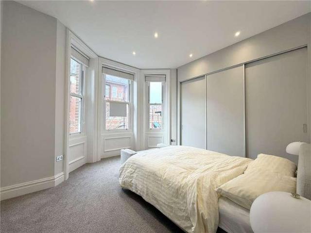 Flat for sale in West Cliff, Bournemouth