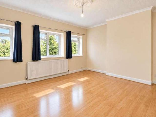 Flat for sale in London Borough of Brent, Greater London