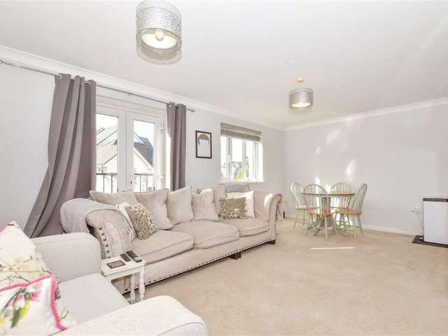 Flat for sale in New Hythe, Tonbridge and Malling
