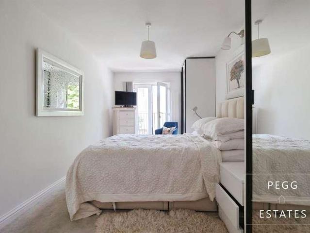 Flat for sale in Babbacombe