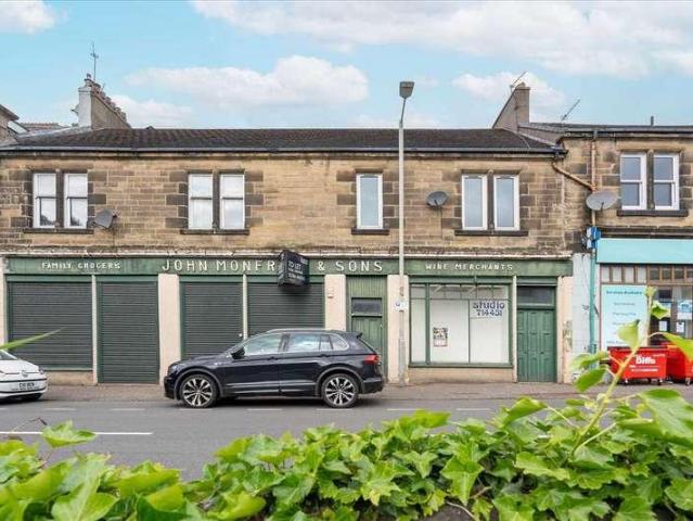 Flat for sale in Falkirk