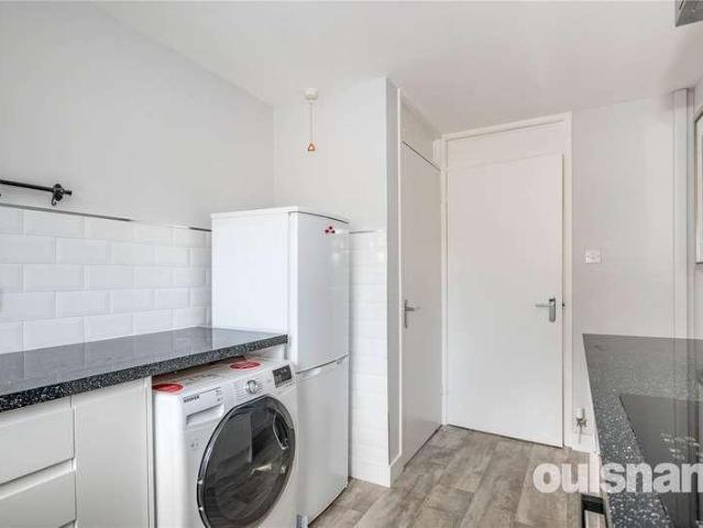 Flat for sale in Northfield, West Midlands
