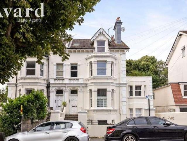 Flat for sale in Round Hill, Brighton & Hove