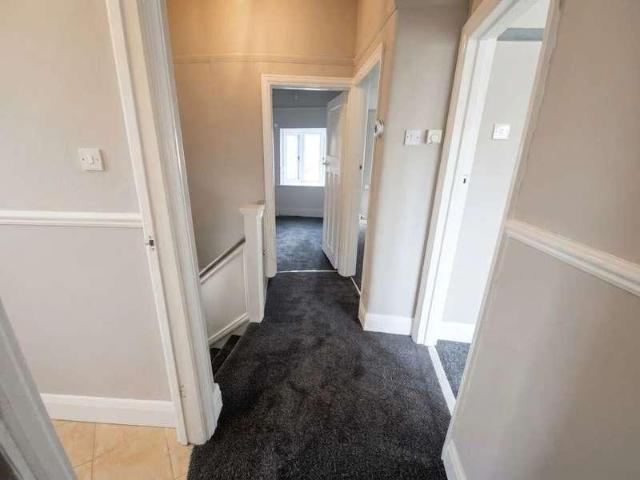 Flat for sale in Leigh on Sea, Southend-on-Sea