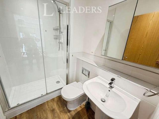 Flat for sale in Portsea, City Of Portsmouth