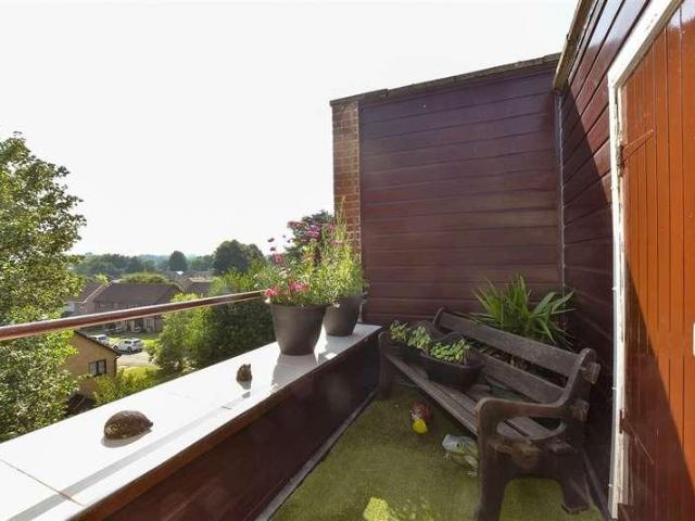 Flat for sale in Longport, The Bridge