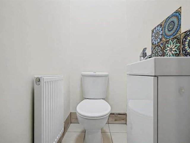 Flat for sale in Caldermill, East Midlands
