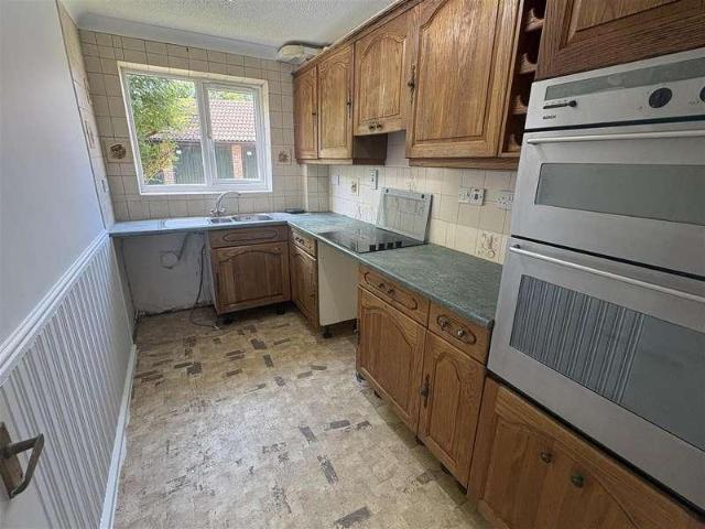 Flat for sale in Northgate, Glynde