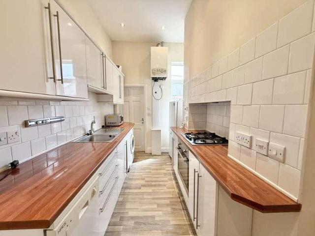 Flat for sale in Pallion, Tyne And Wear