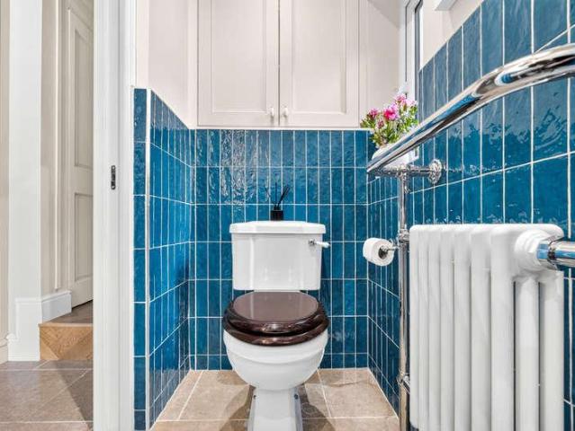 Flat for sale in Noel Park, Greater London