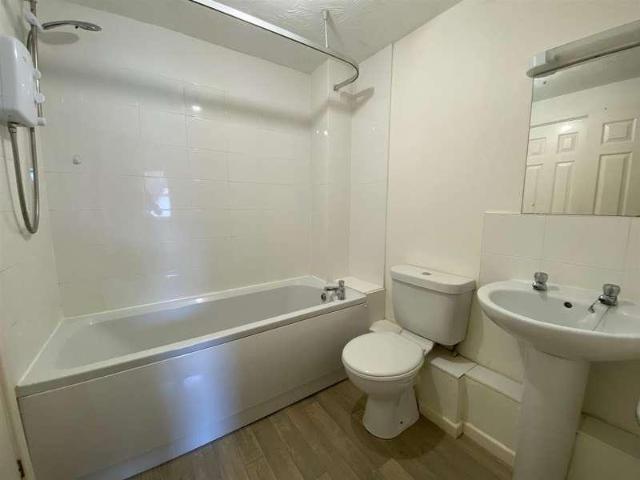 Flat for sale in Link Top, Forthampton