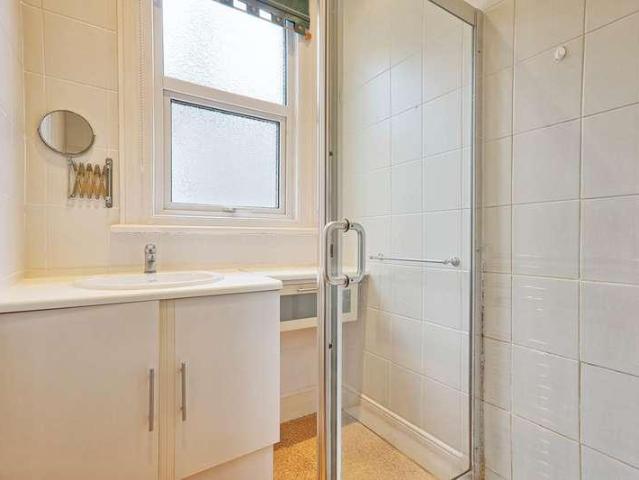 Flat for sale in Alton Barnes, Essex