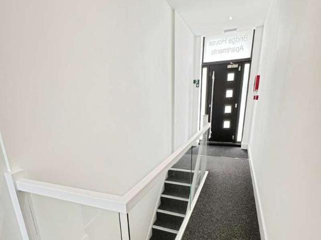 Flat for sale in Lee Bank, Greater Manchester