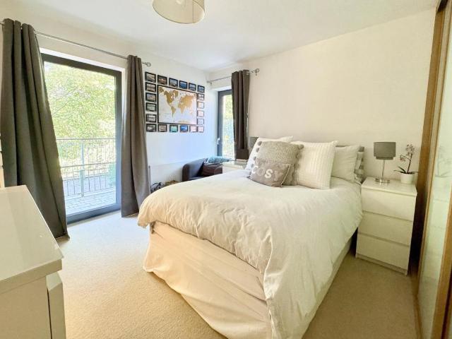 Flat for sale in West Cliff, Bournemouth